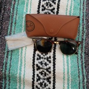 RAY-BAN CLUBMASTER FLECK NEW